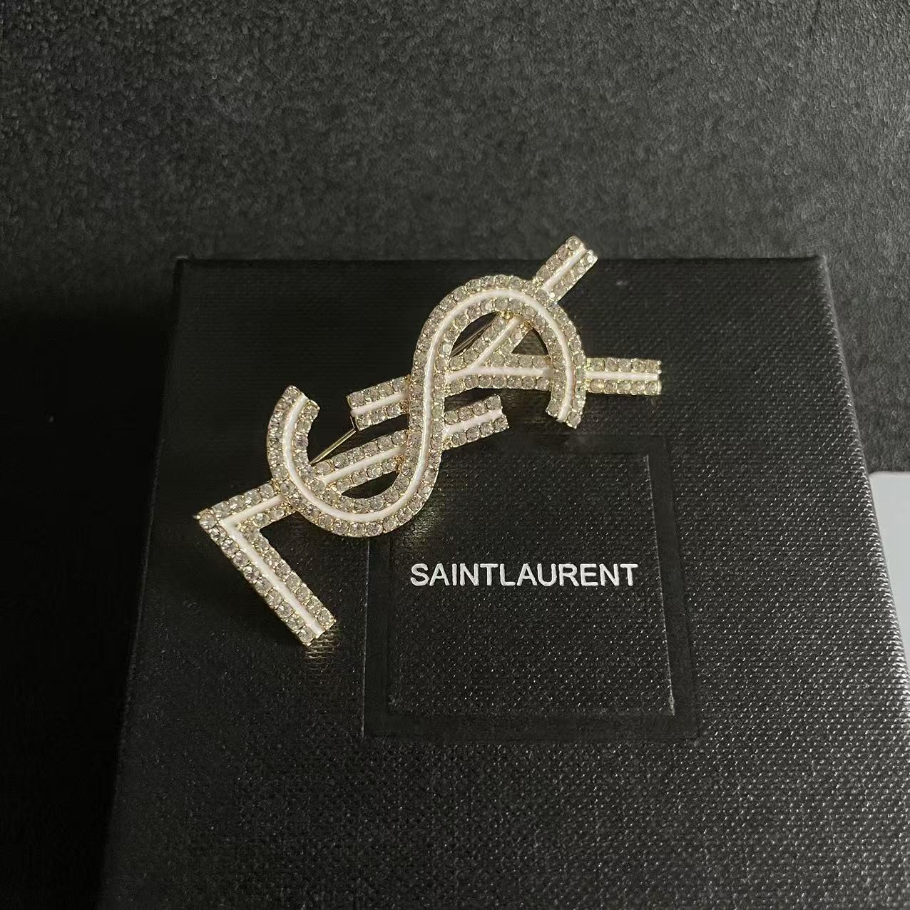 YSL 0084