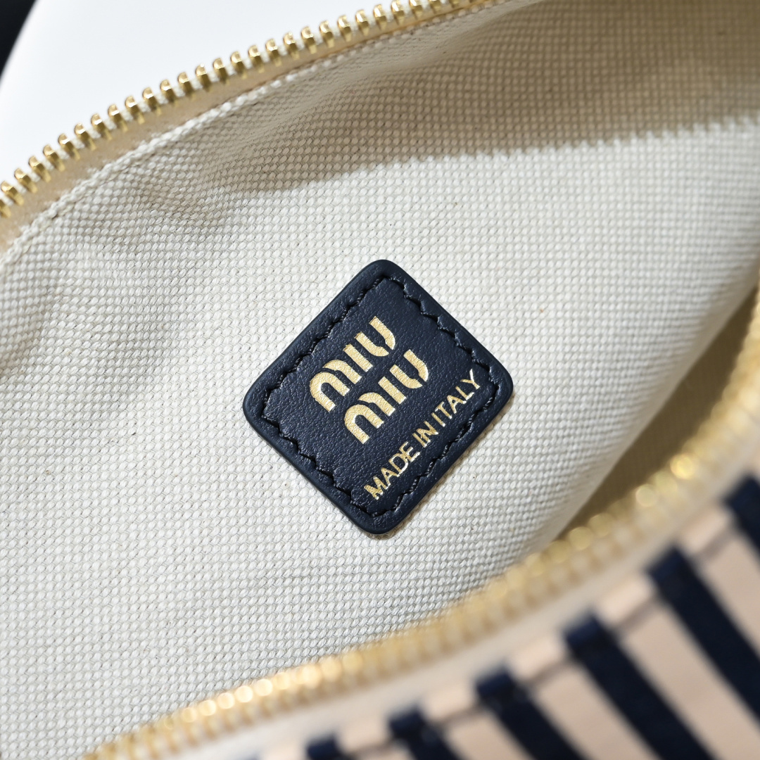 MIUMIU 0171