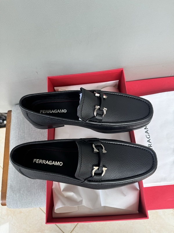 Ferragamo 0024