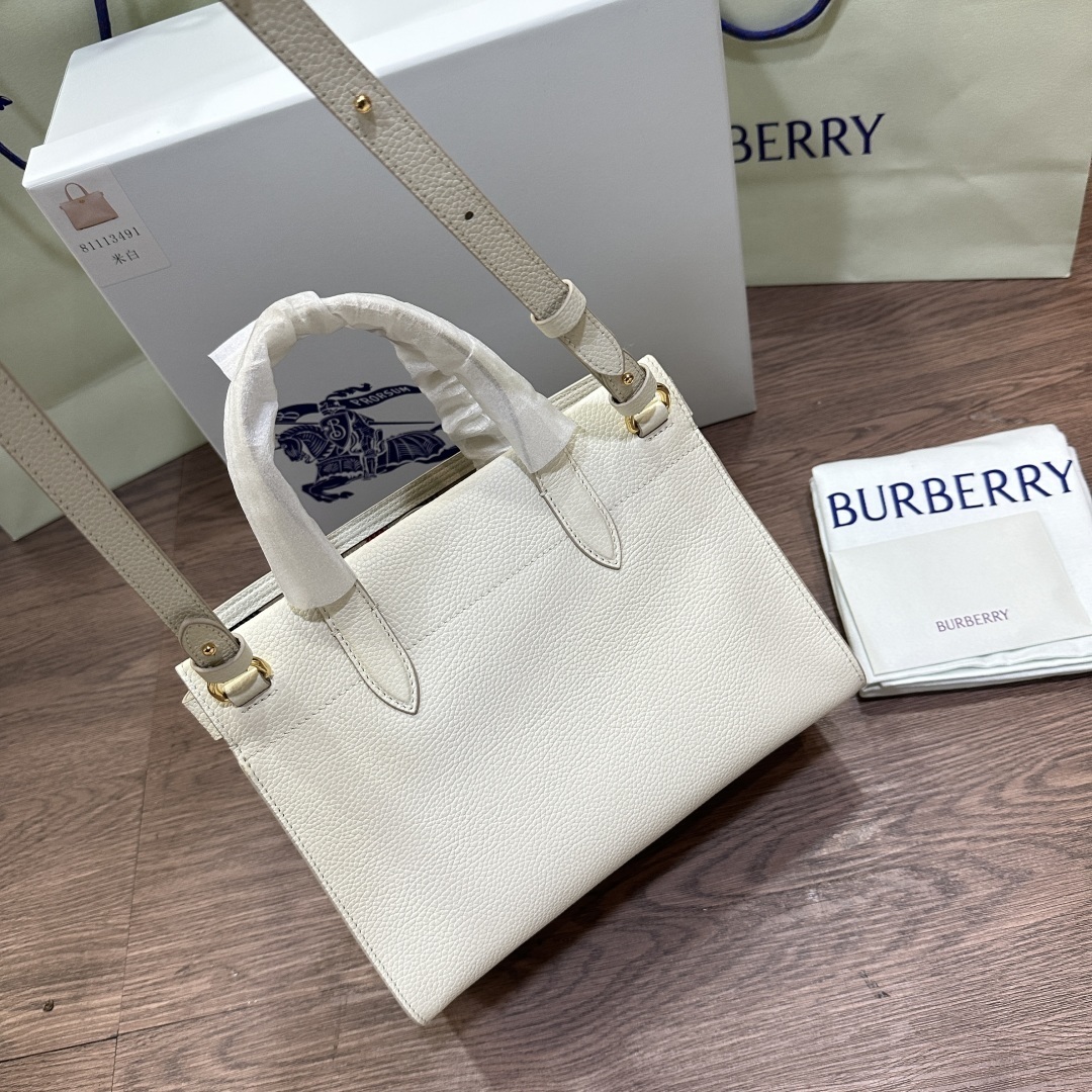 BURBERRY 0217