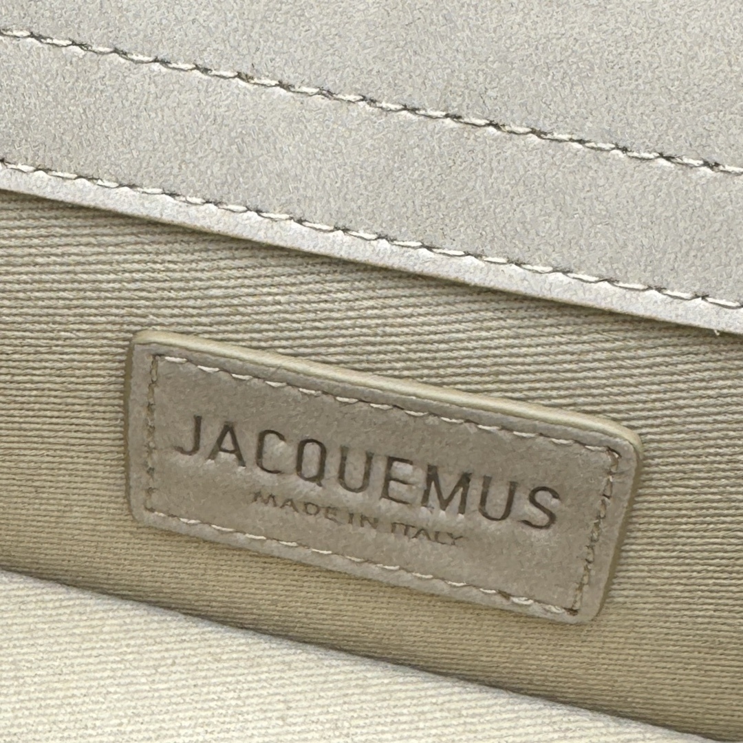 Jacquemus 0093