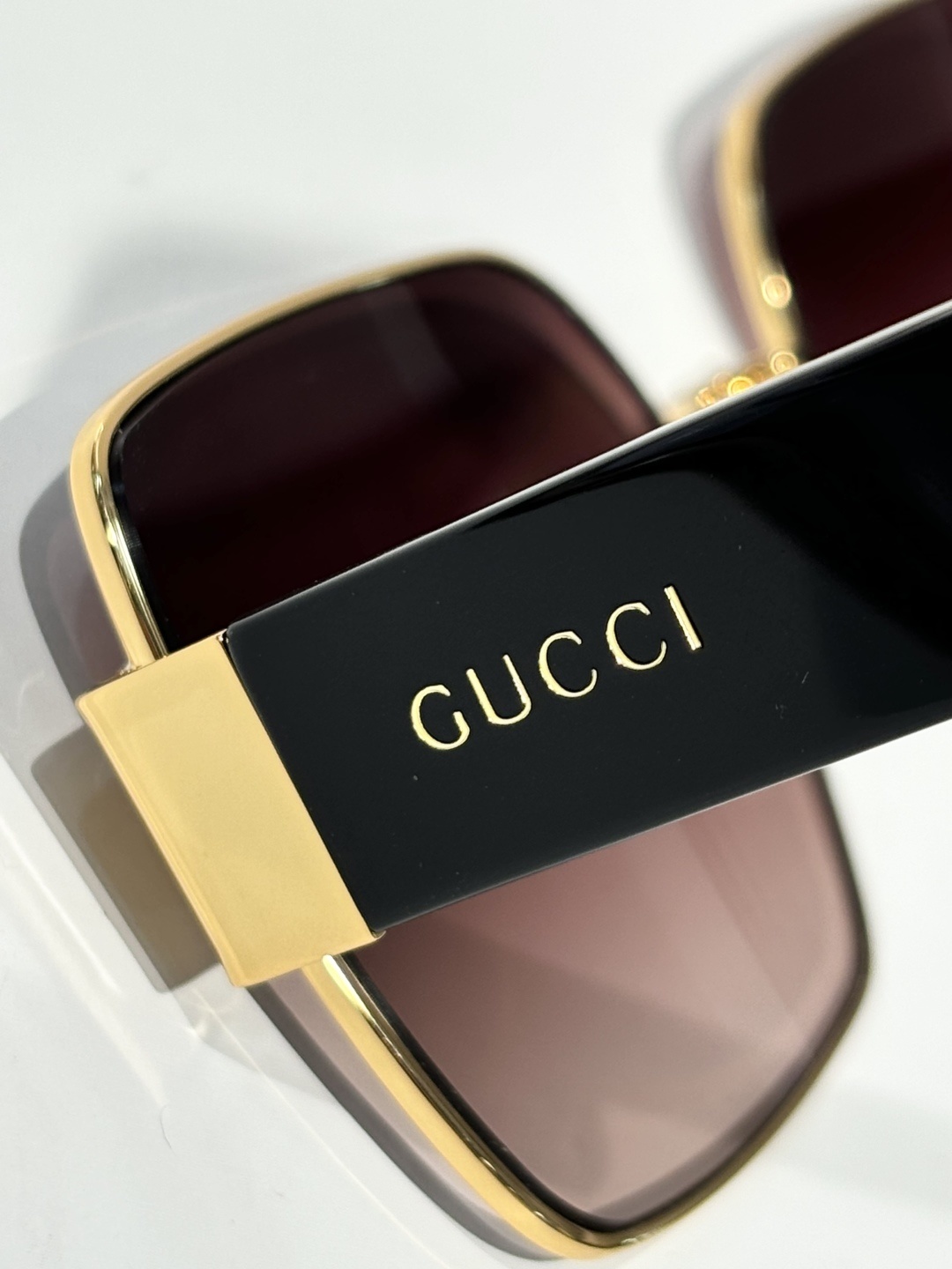 Gucci 0001