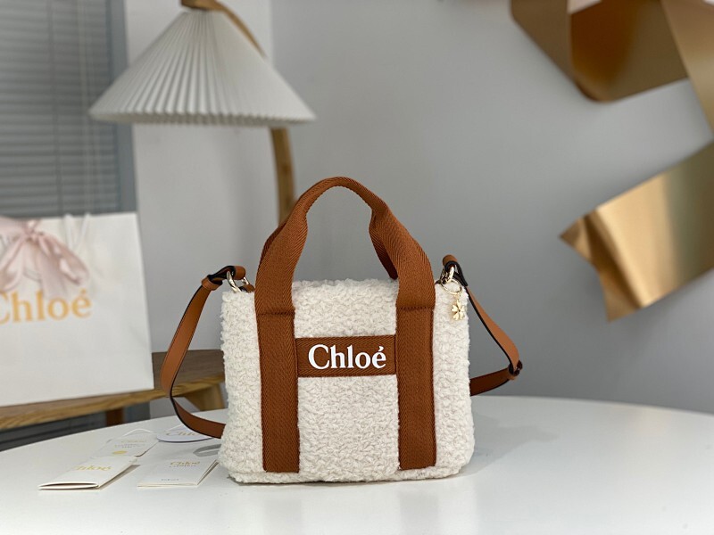 Chloé 062