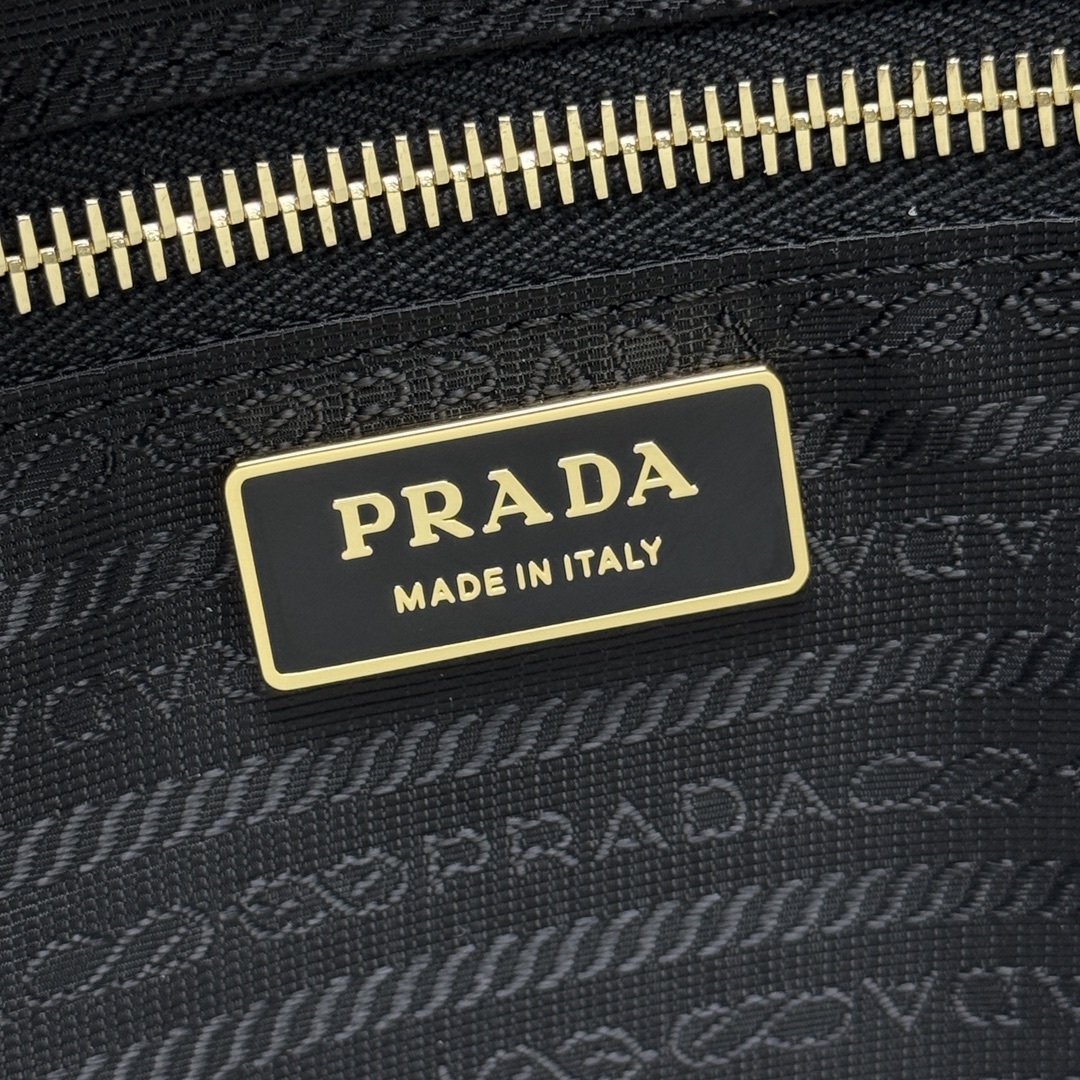 Prada 0019