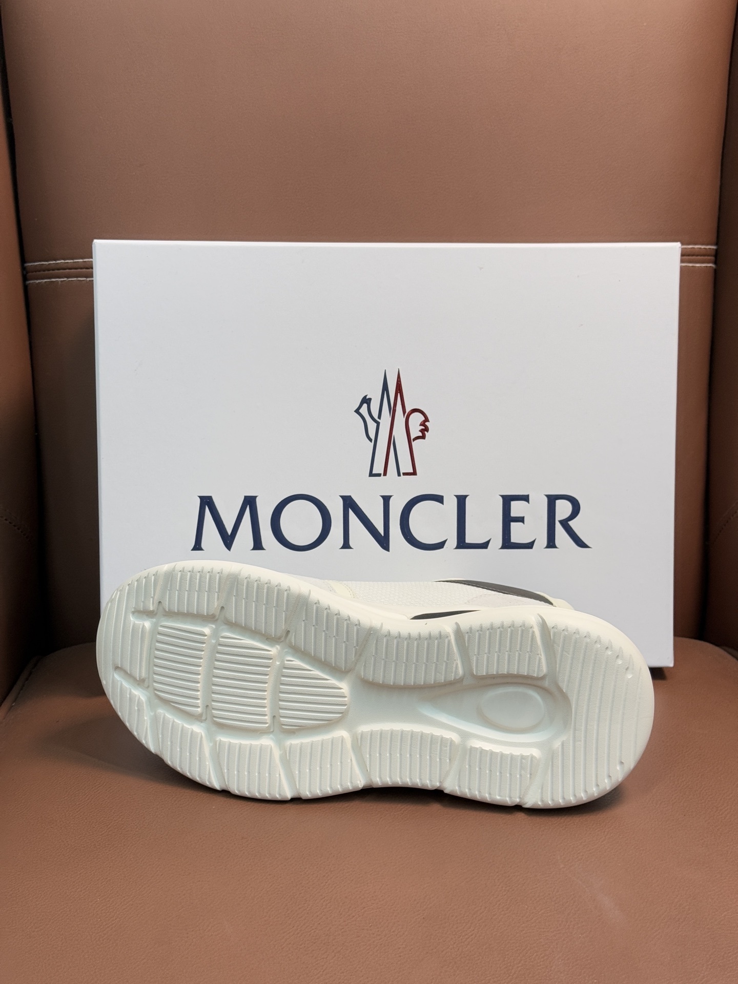MONCLER 0009