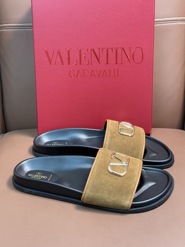 Valentino 0027