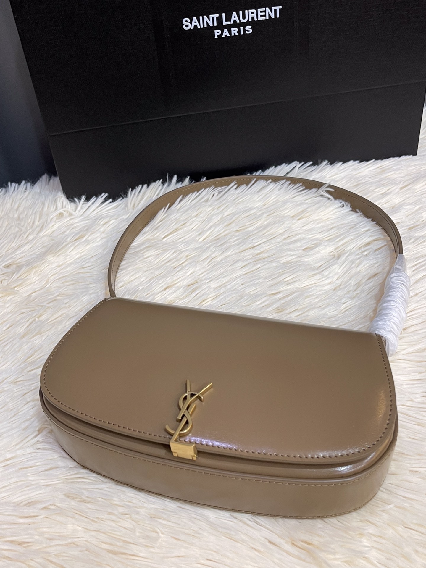 YSL 0107