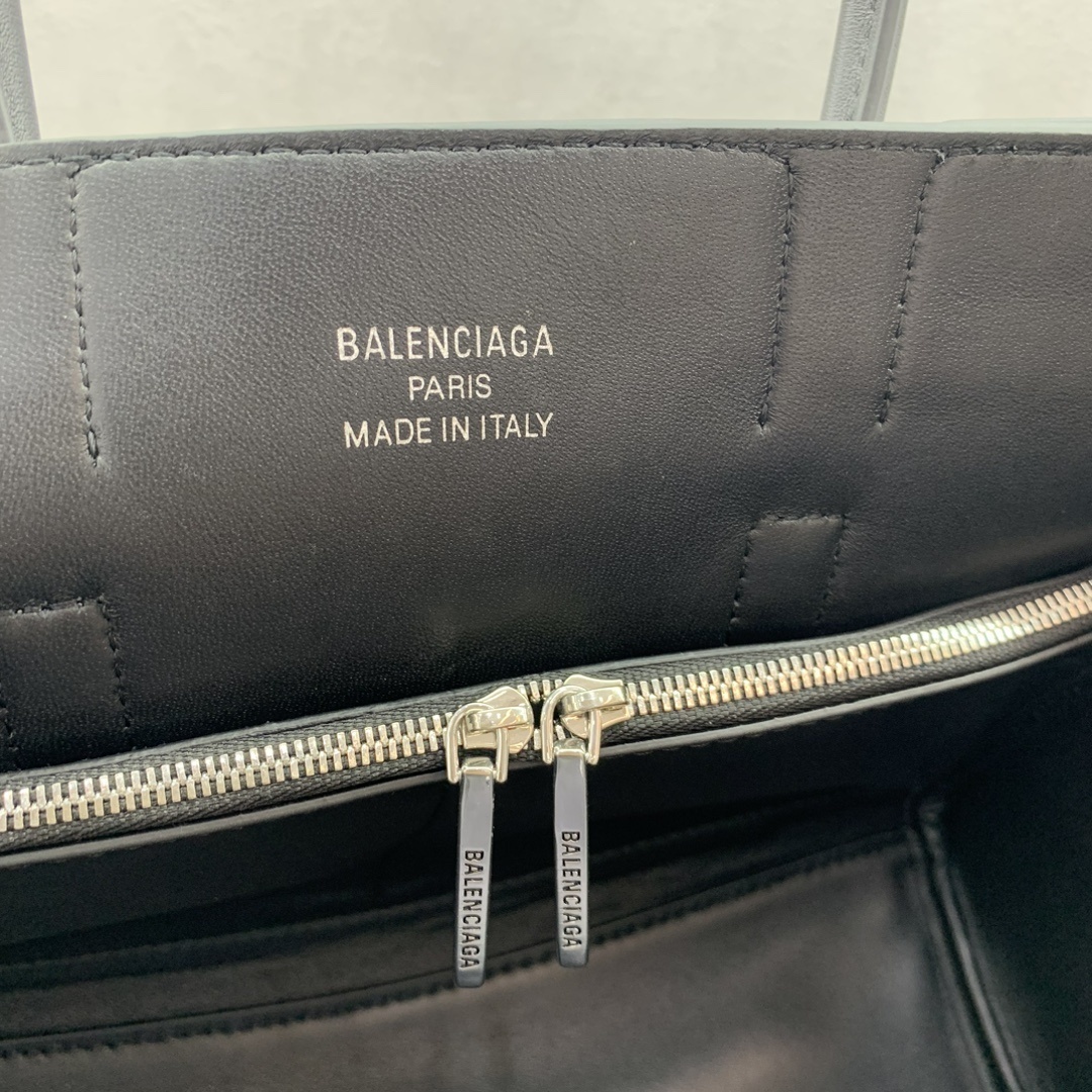 Balenciaga 0002