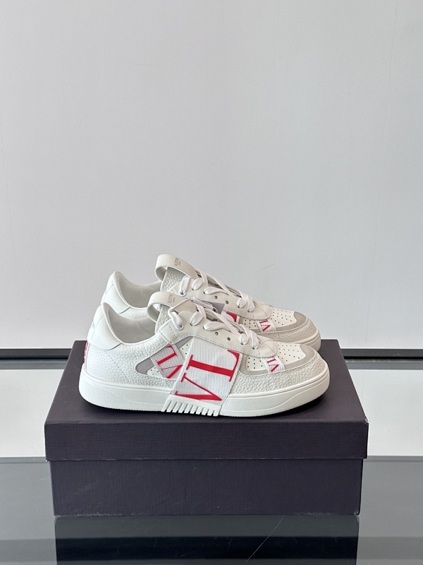 Valentino 0003