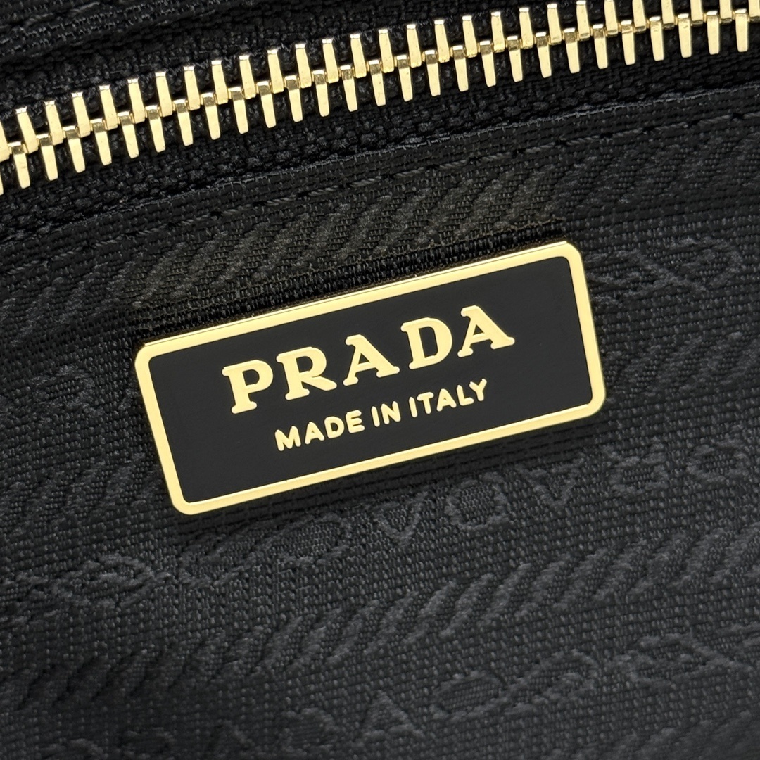 Prada 0032