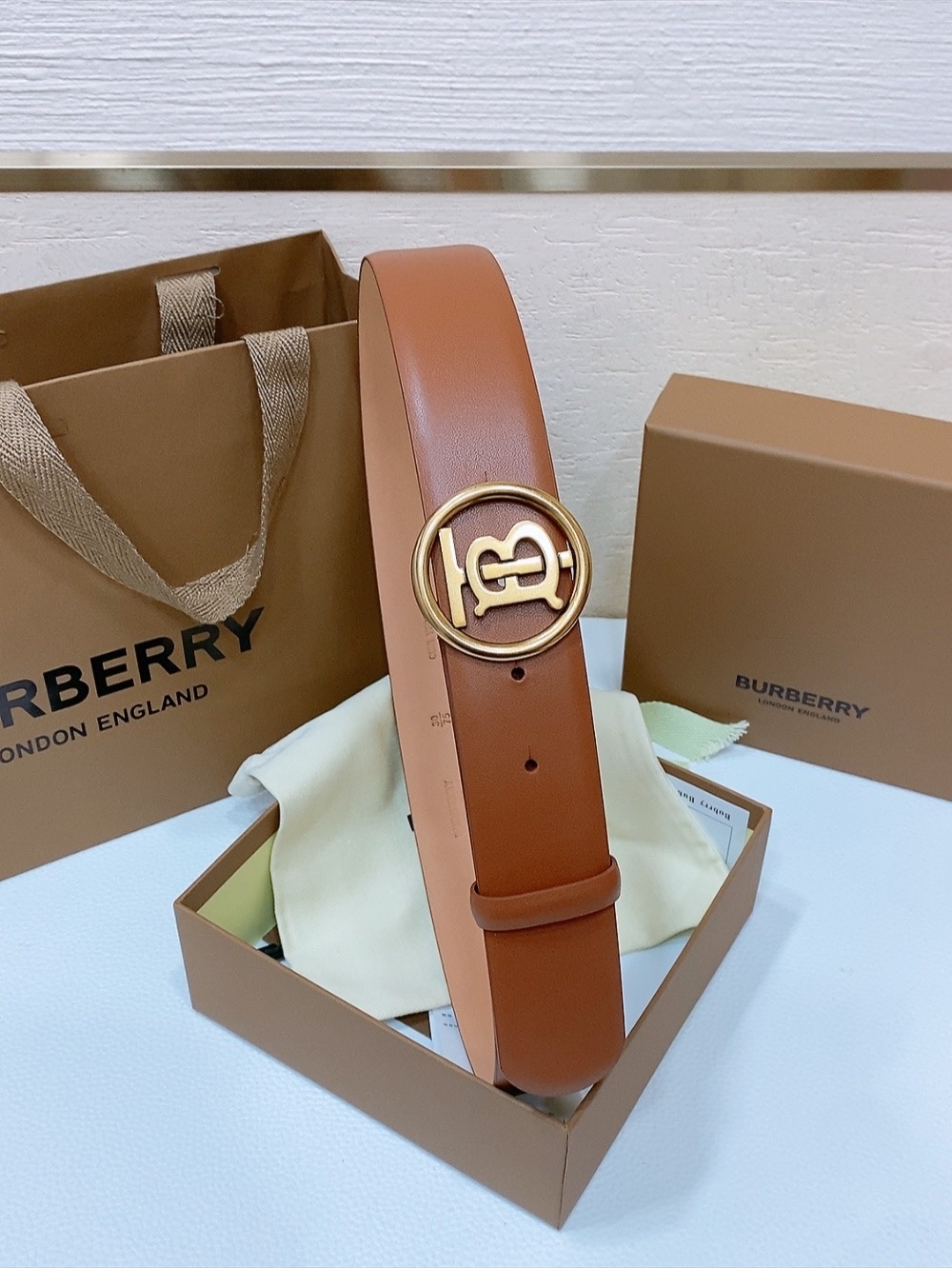 BURBERRY 0015