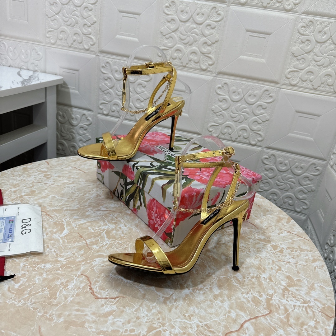 Dolce & gabbana 0083