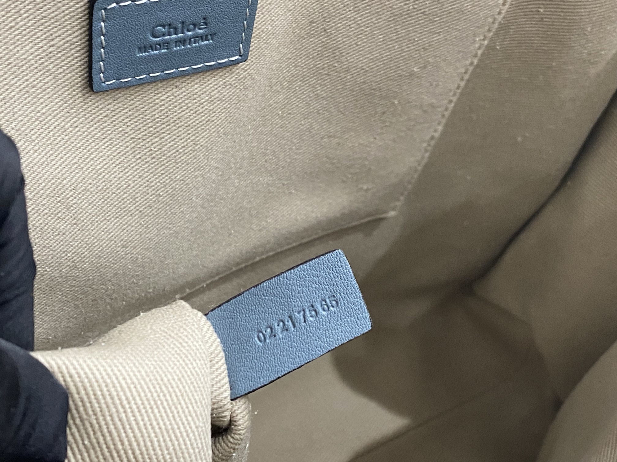 Chloé 210
