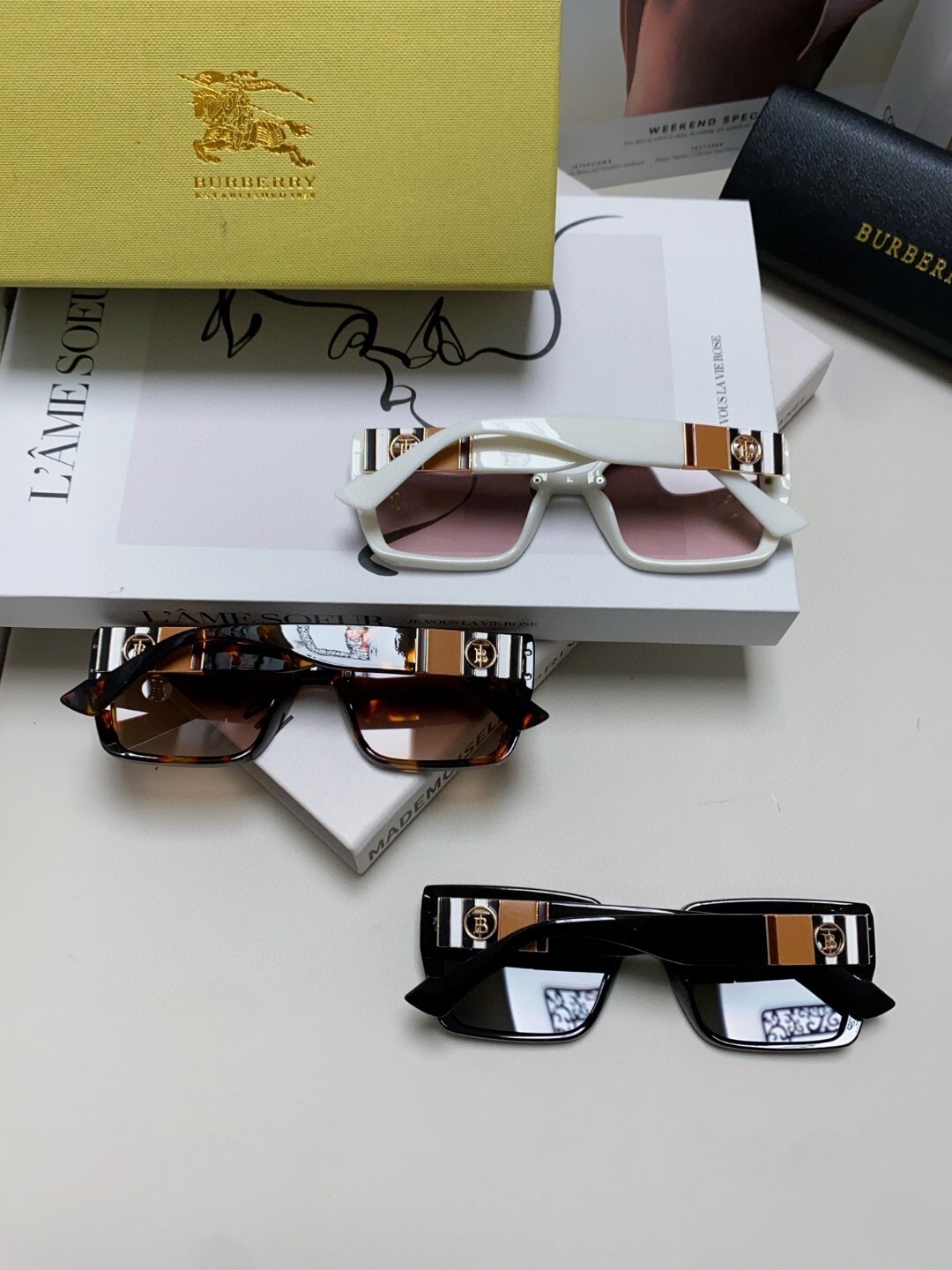 BURBERRY 0103