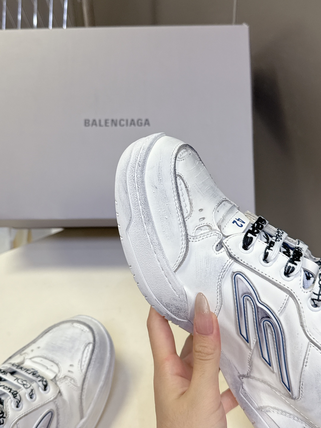 Balenciaga 0028