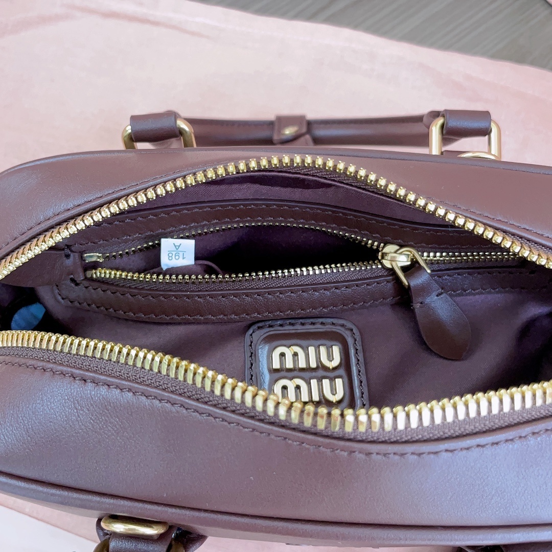 Miu Miu 0135