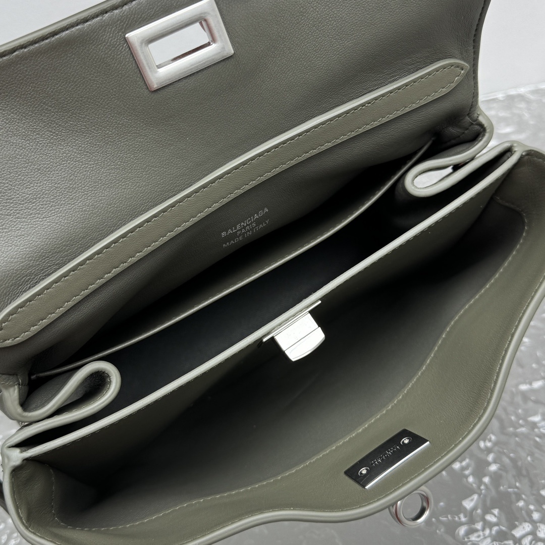 Balenciaga 0037
