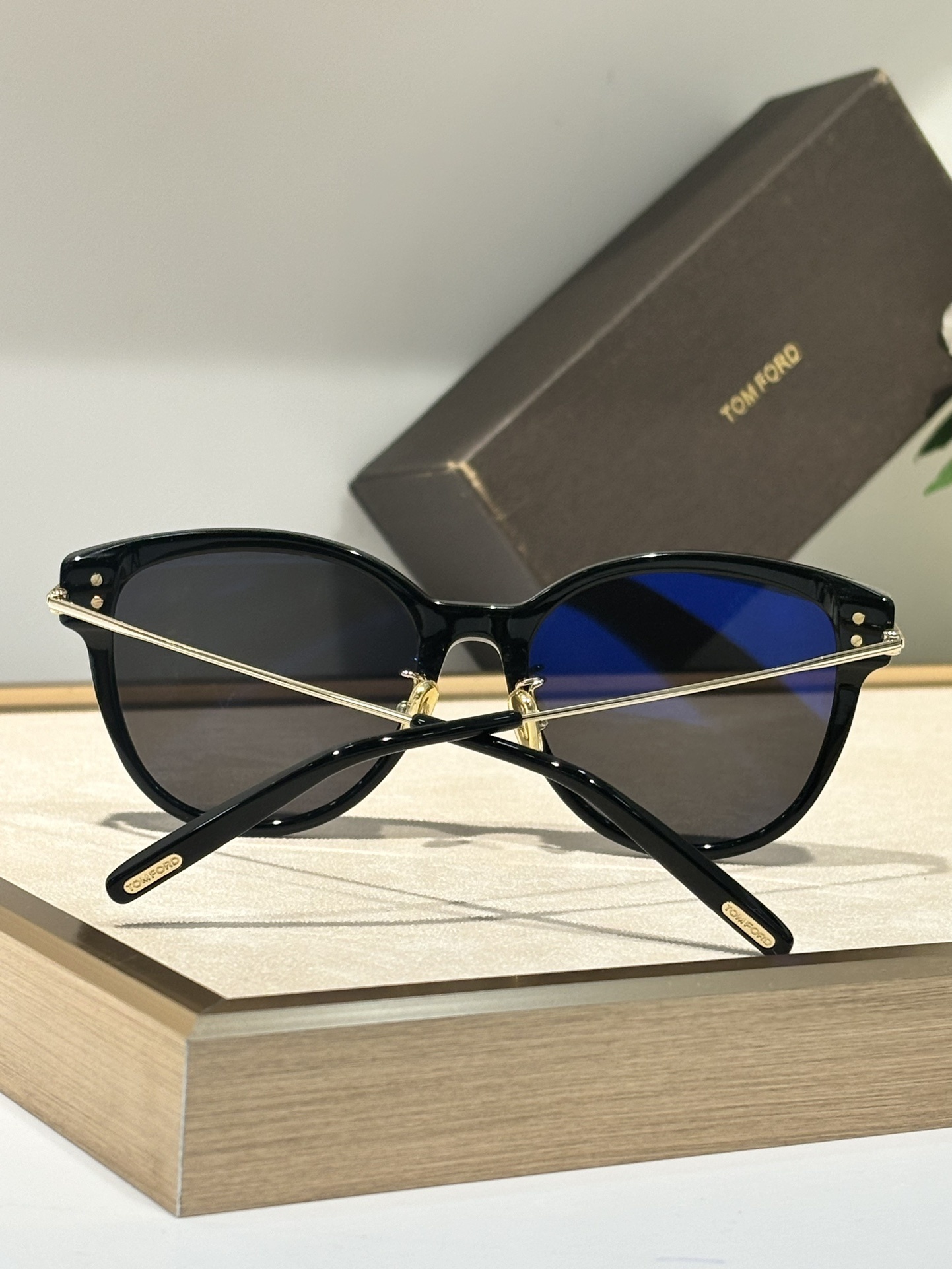 TOM FORD 0037