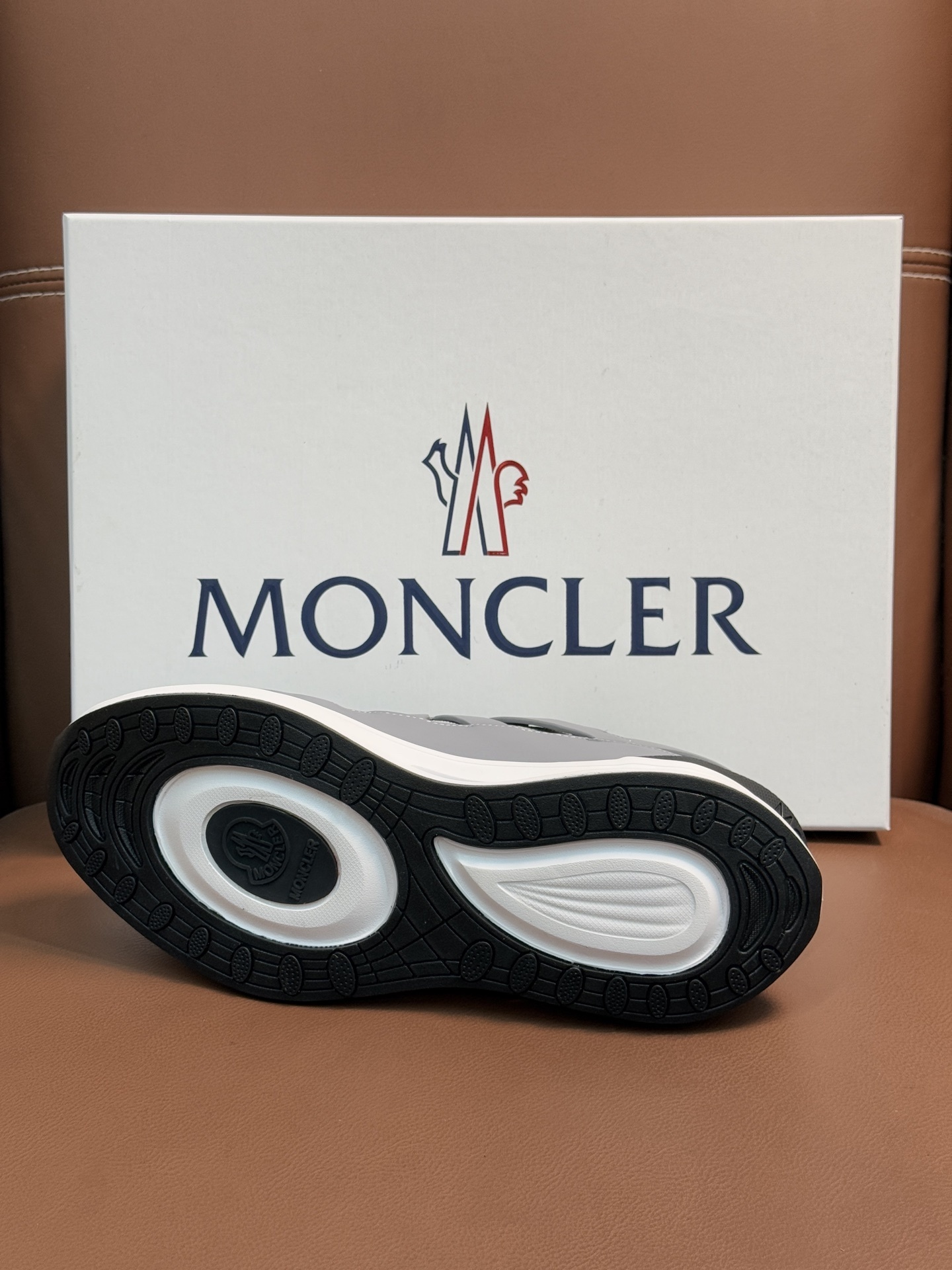 MONCLER 0018