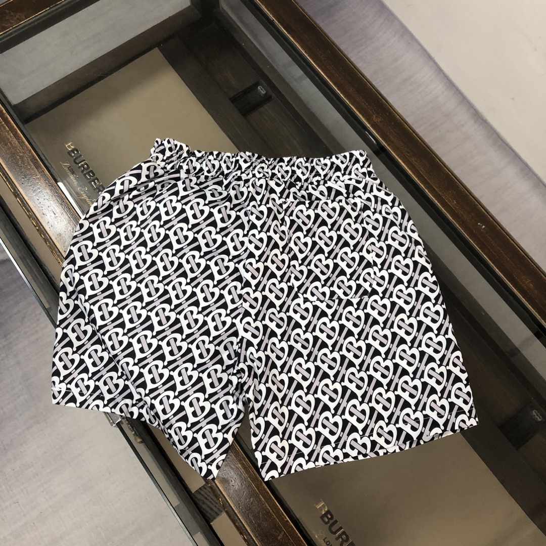 Shorts and beach pants 0242