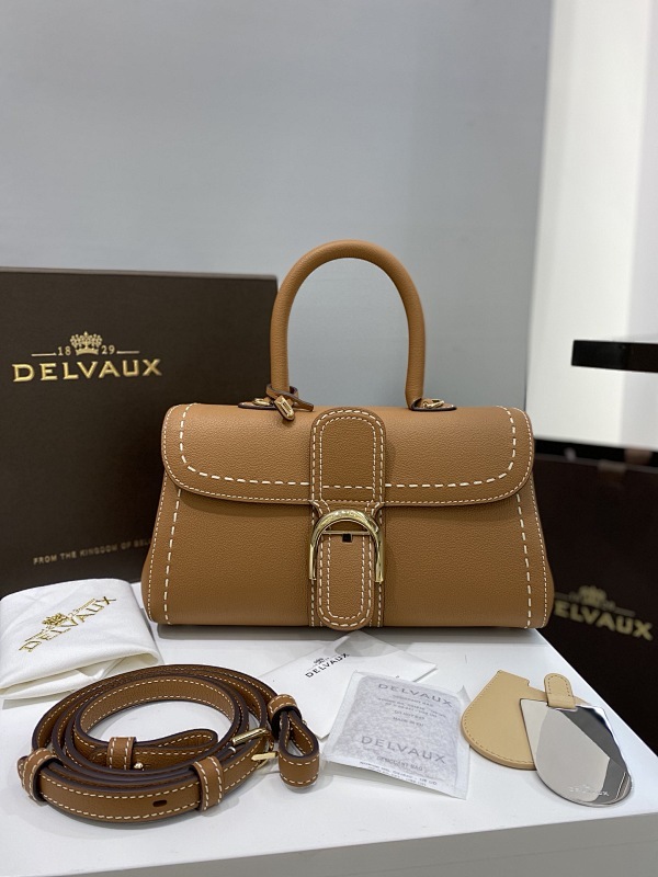 Delvaux 0194
