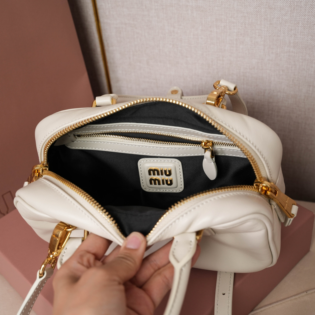 MIUMIU 0272