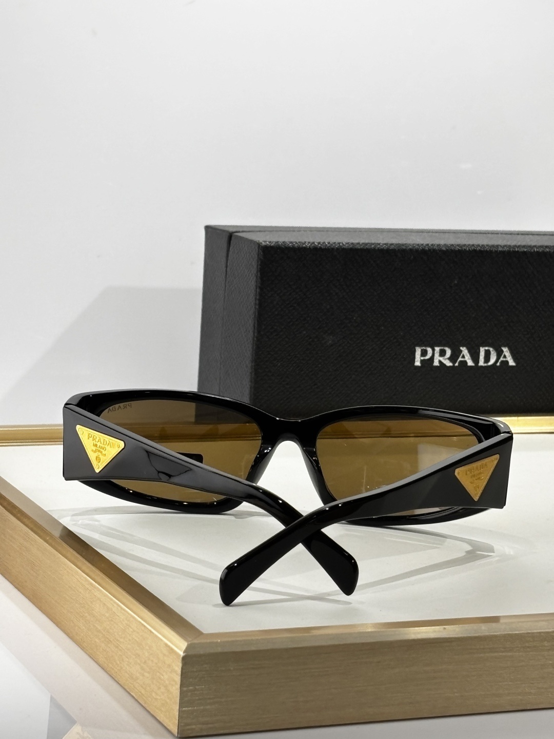 PRADA 0093