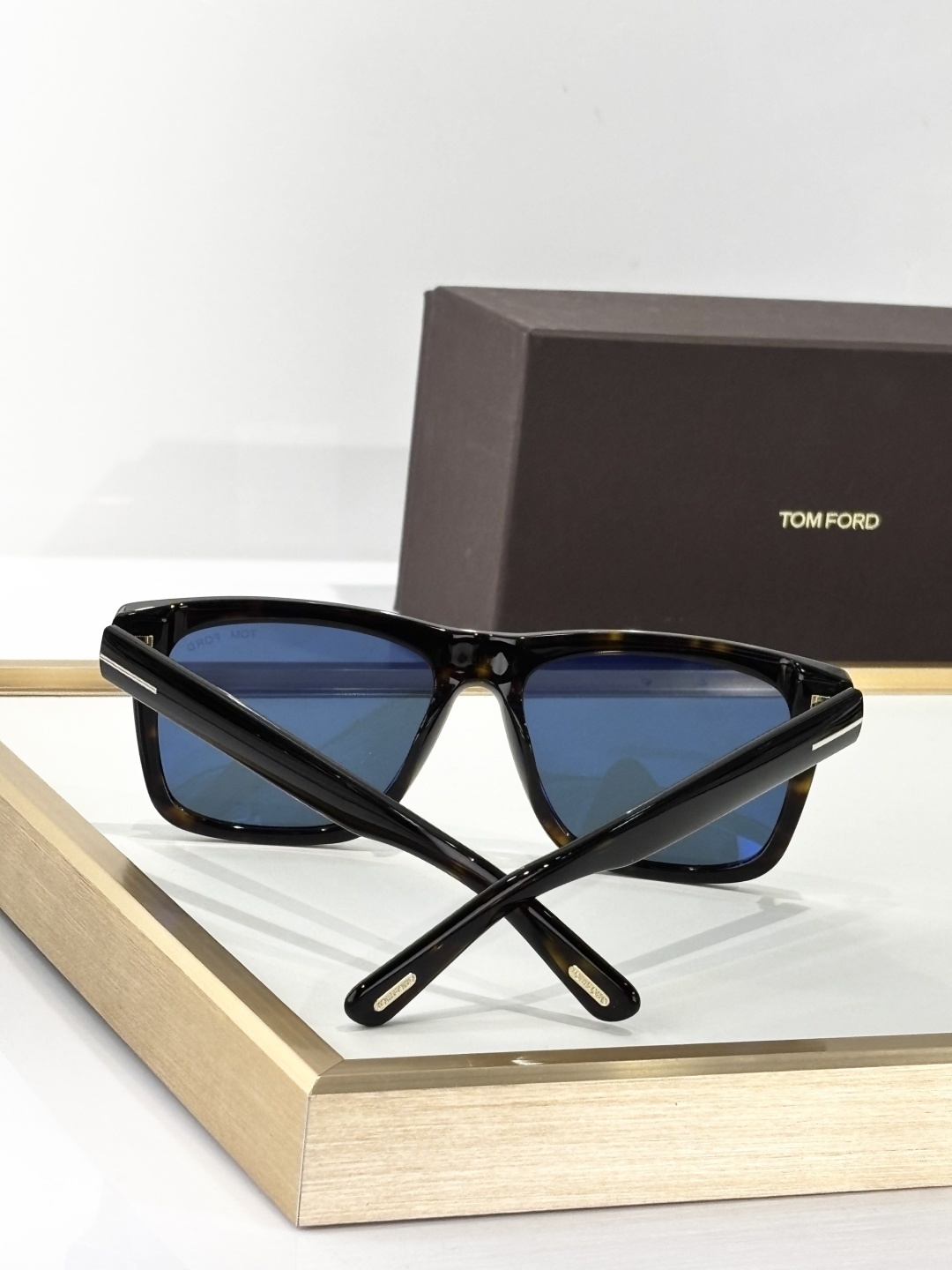 TOM FORD 0025