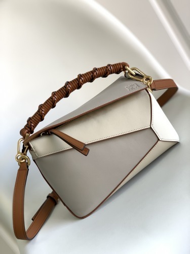 LOEWE 0695