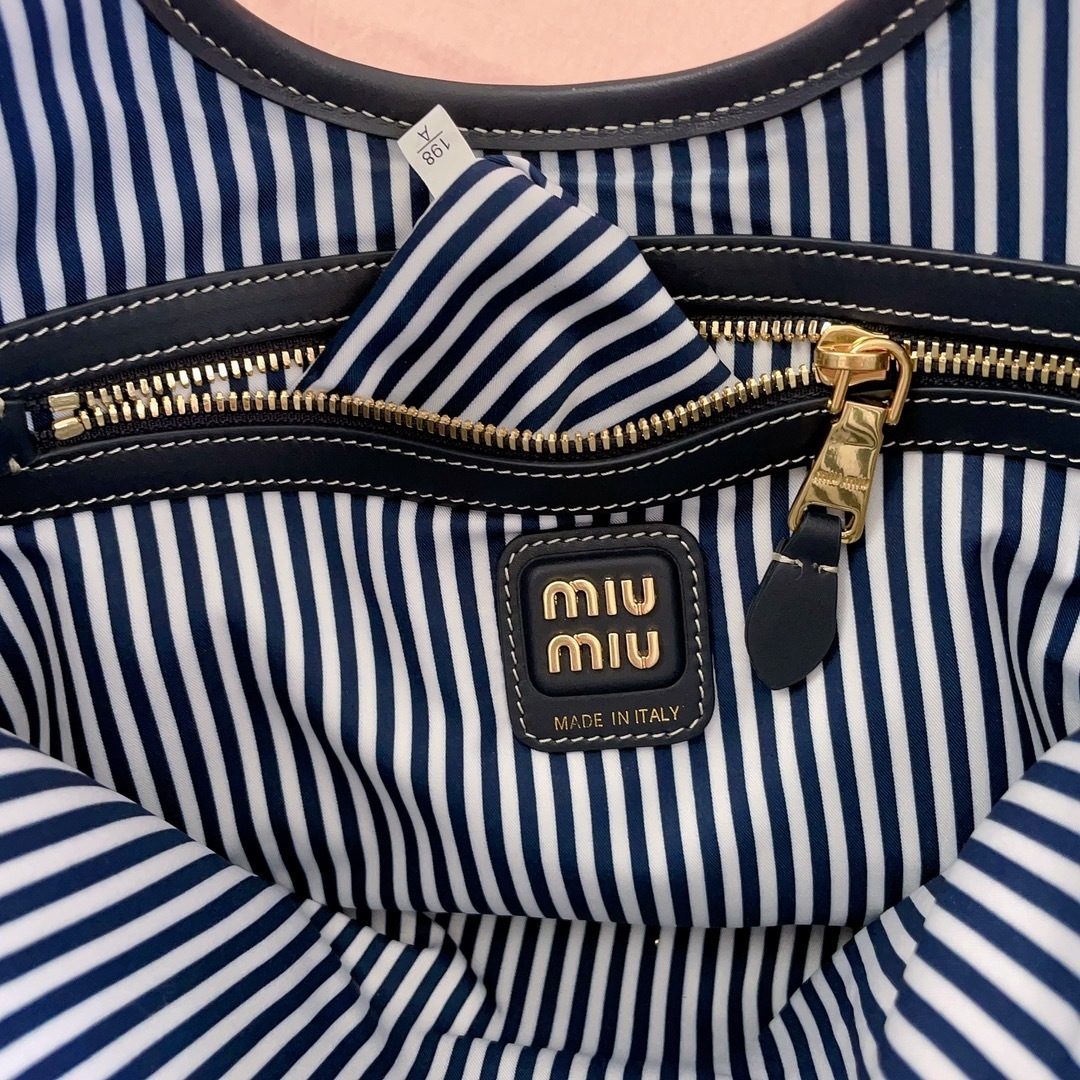 Miu Miu 0181