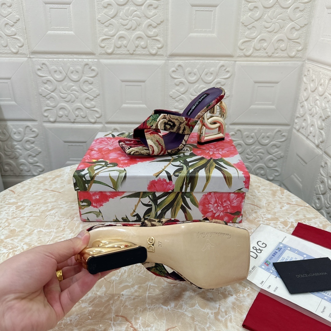 Dolce & gabbana 0077