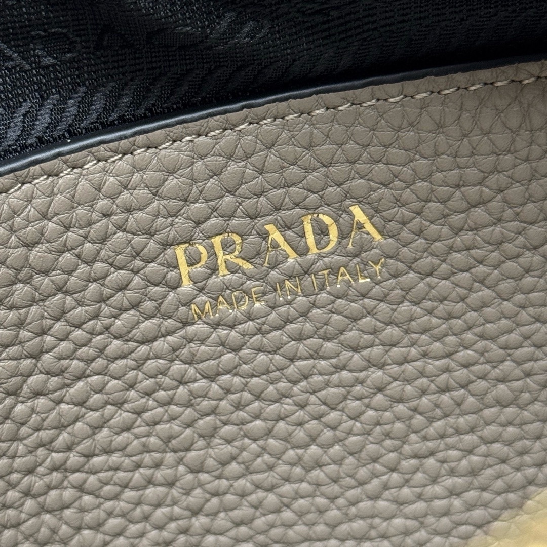 PRADA 0324