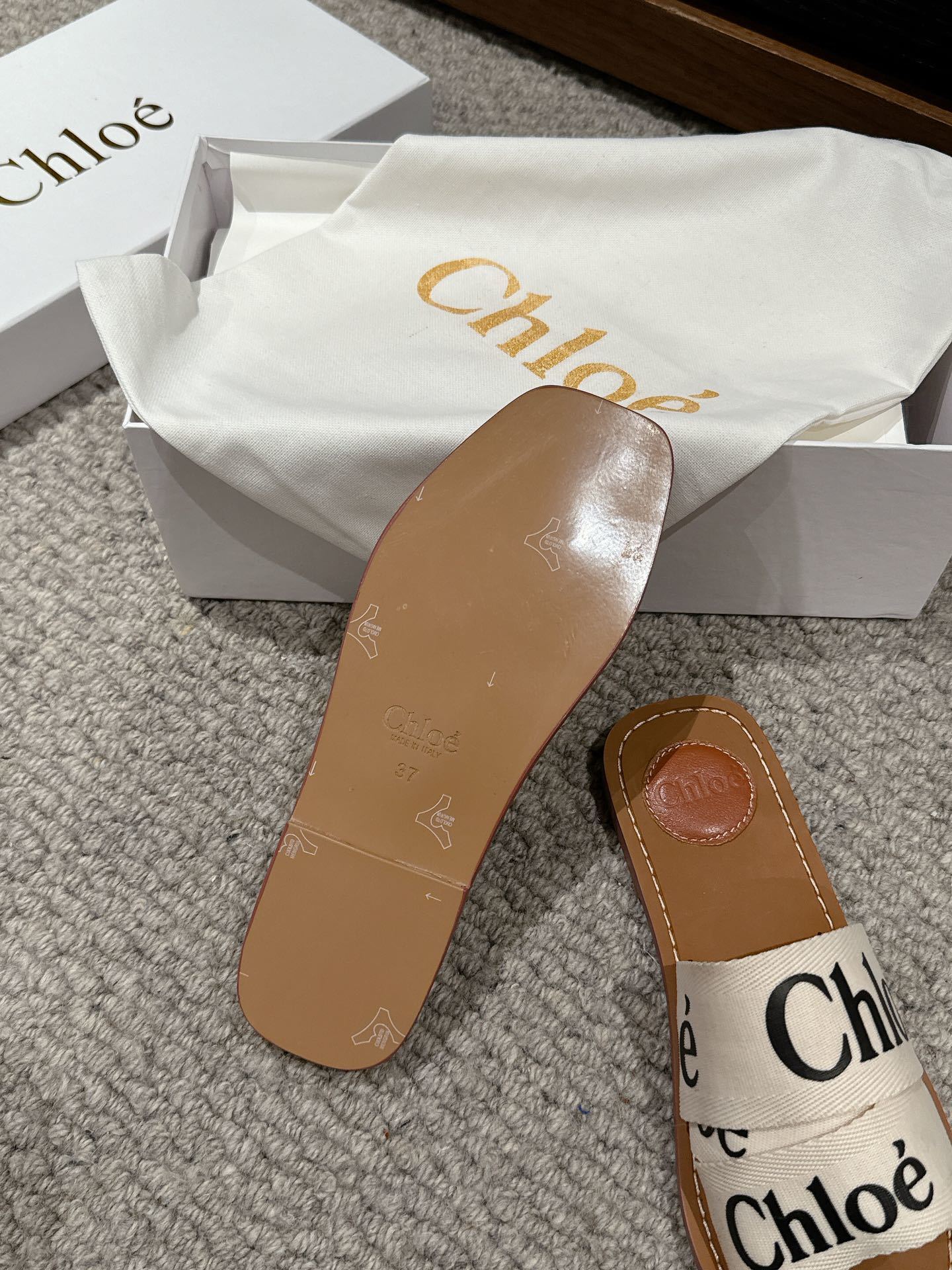 CHLOE shoes_ 0015