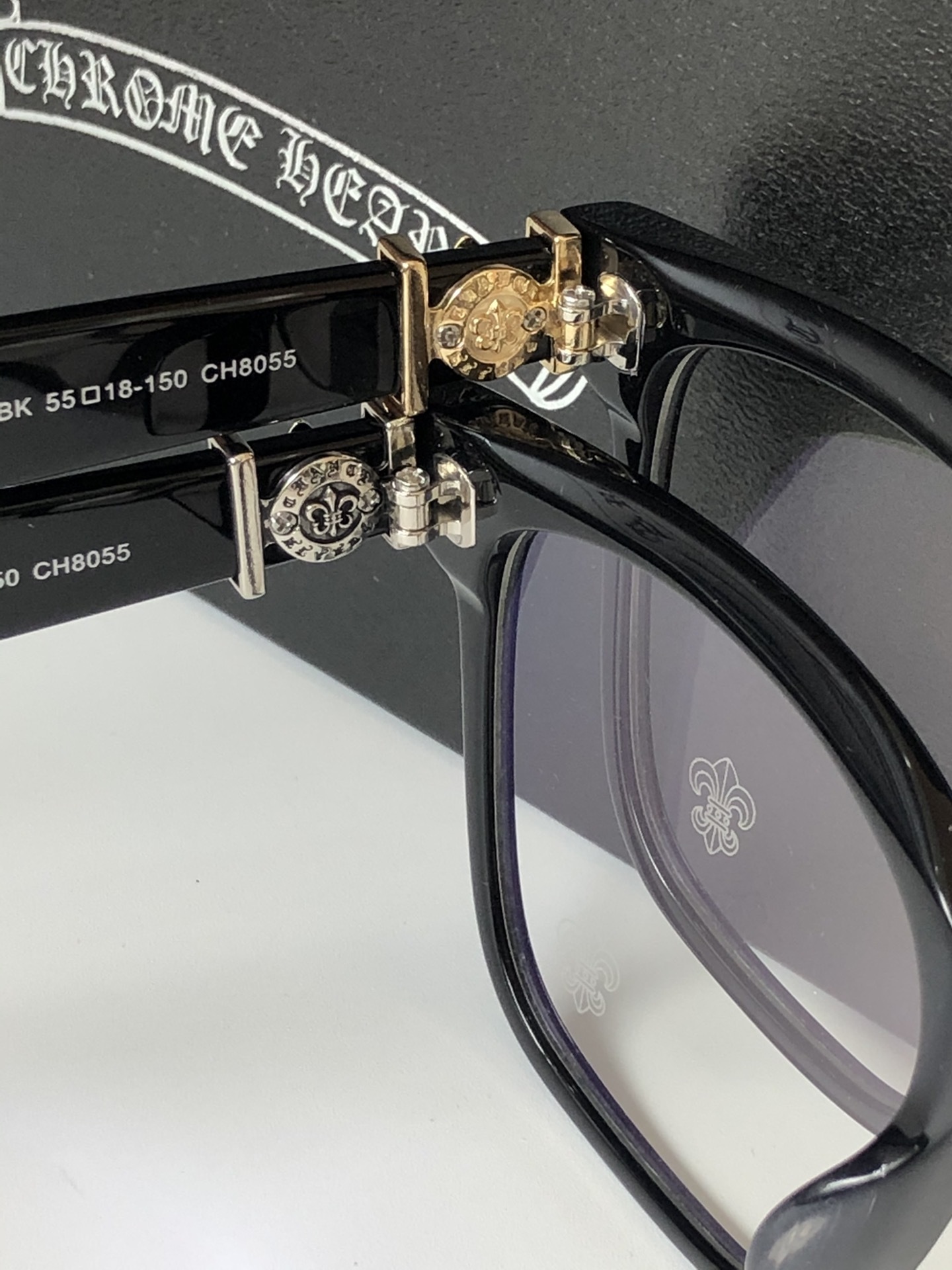 CHROME HEARTS 0057