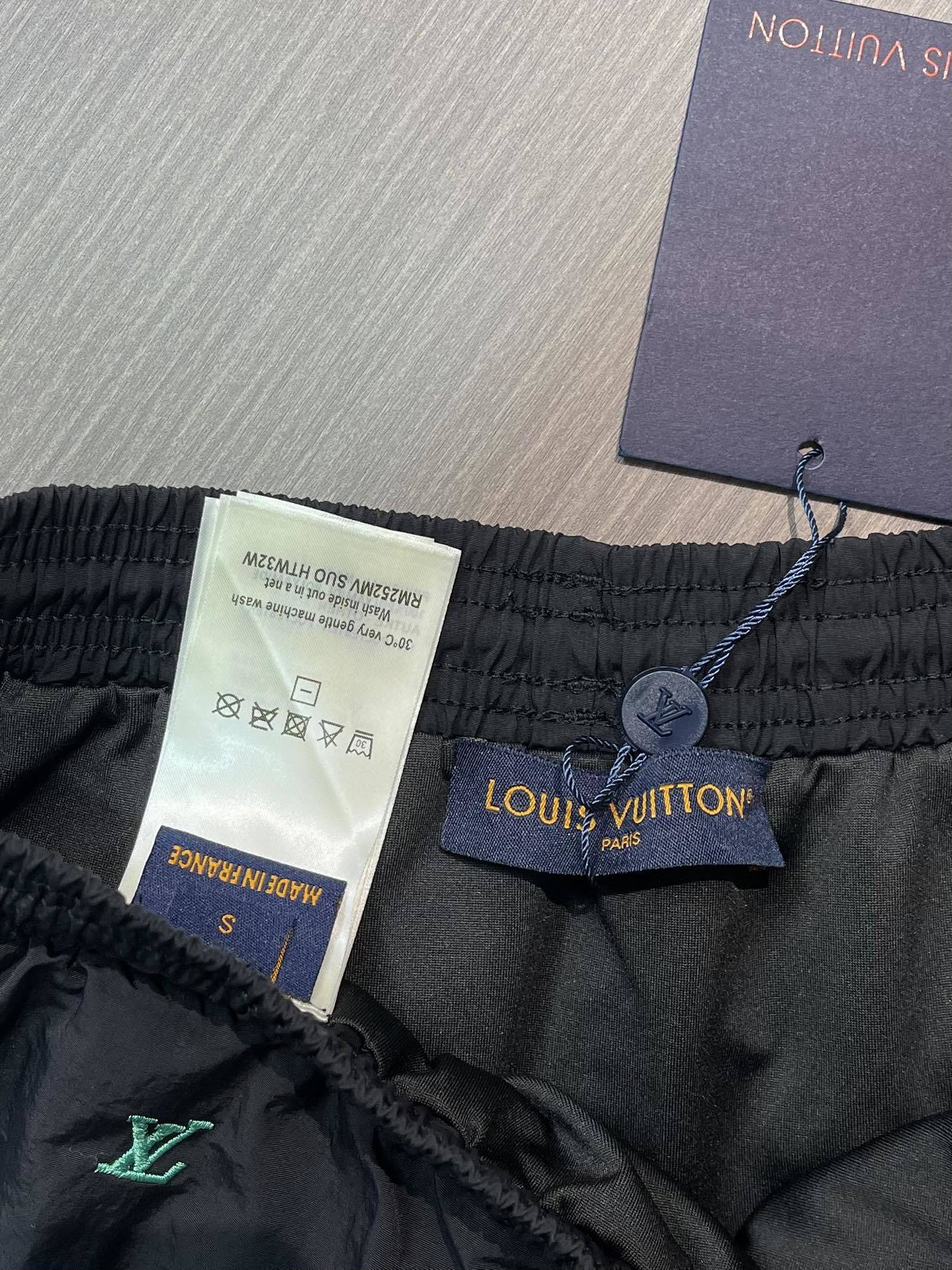 Shorts and beach pants 0000