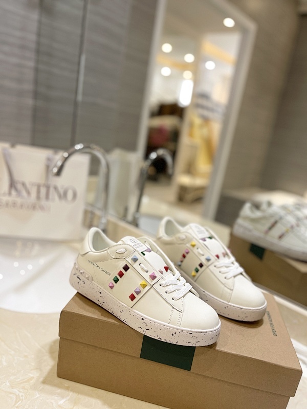 Valentino 0147