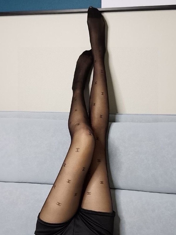 Silk stockings 0006