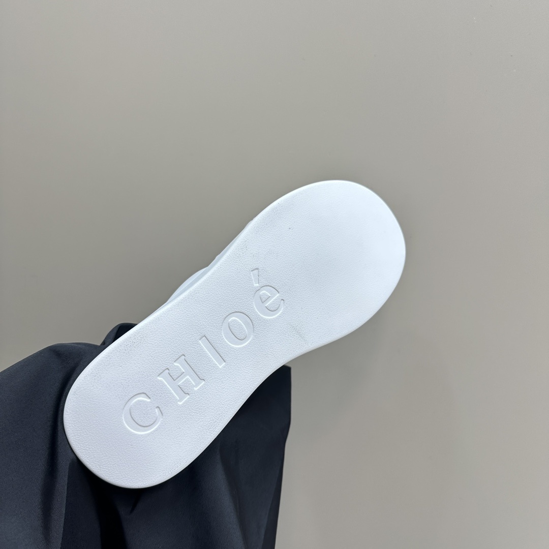 CHLOE shoes 011