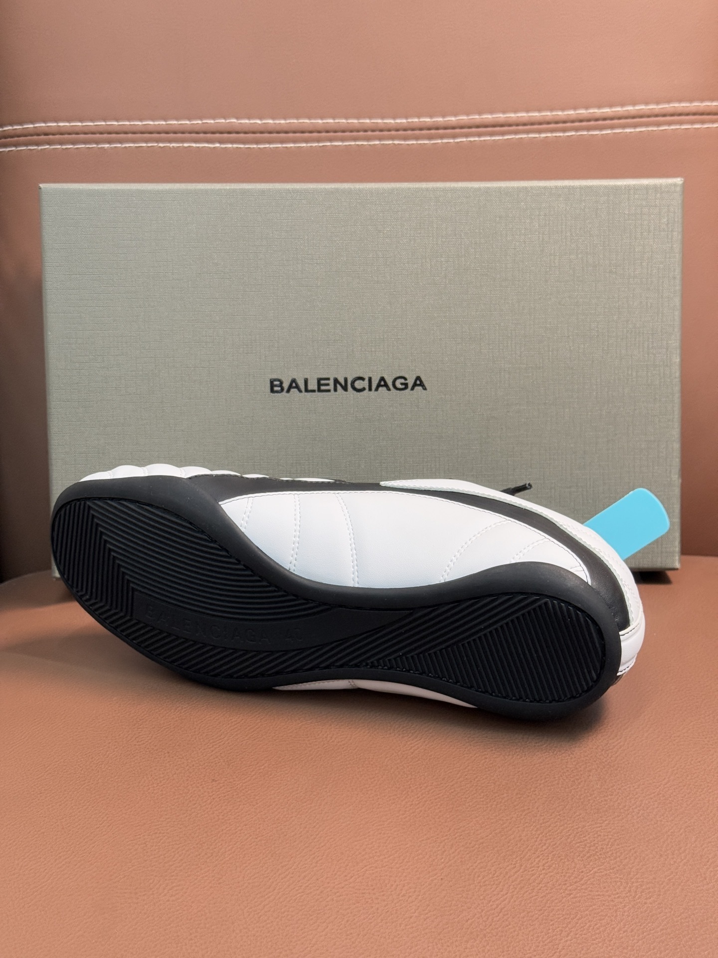 Balenciaga 0129