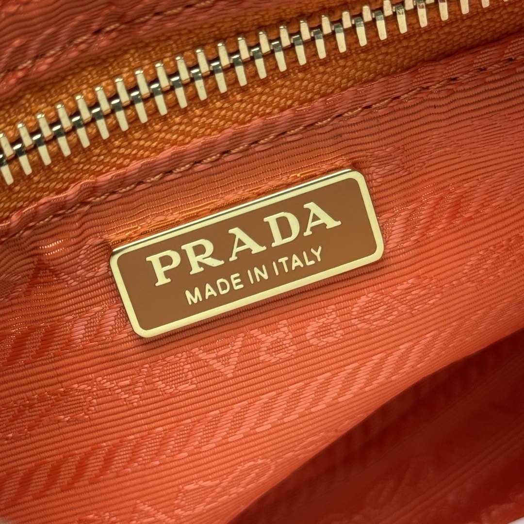 Prada 0058