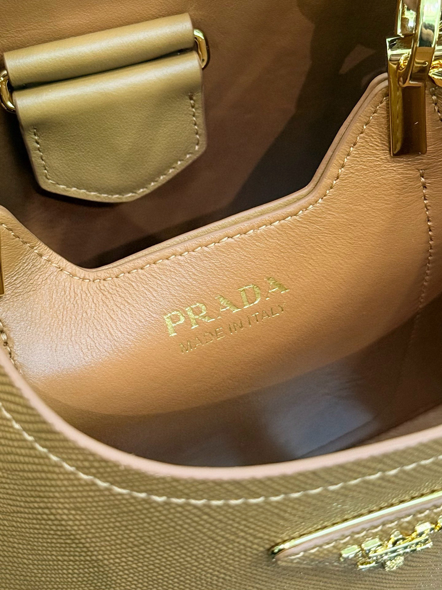 PRADA 0055