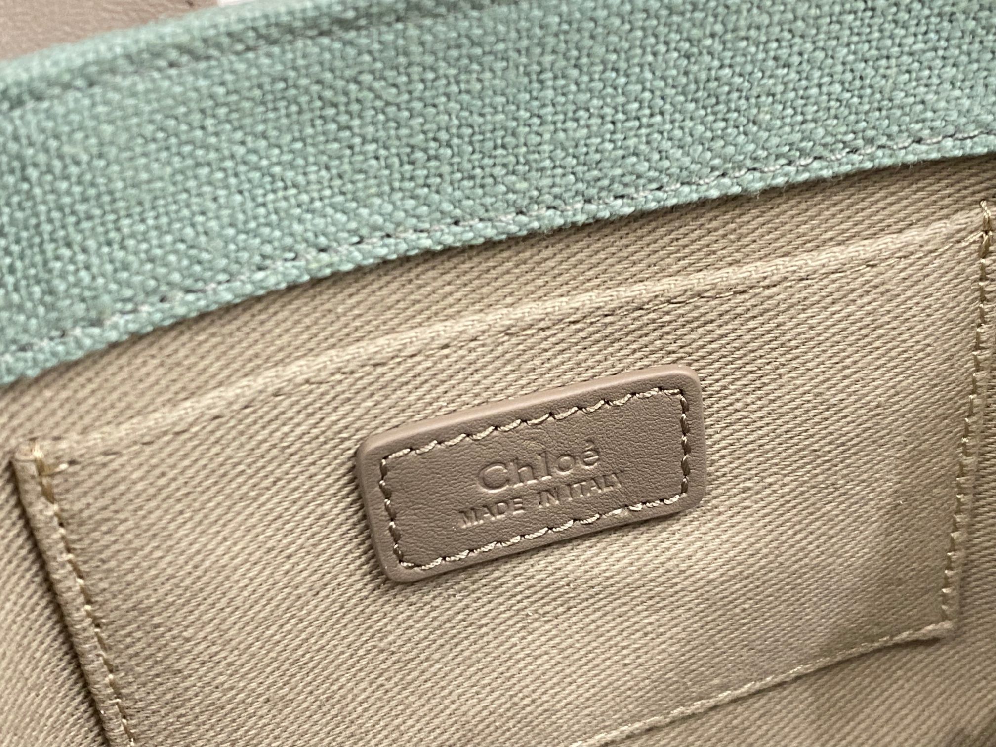 Chloé 121