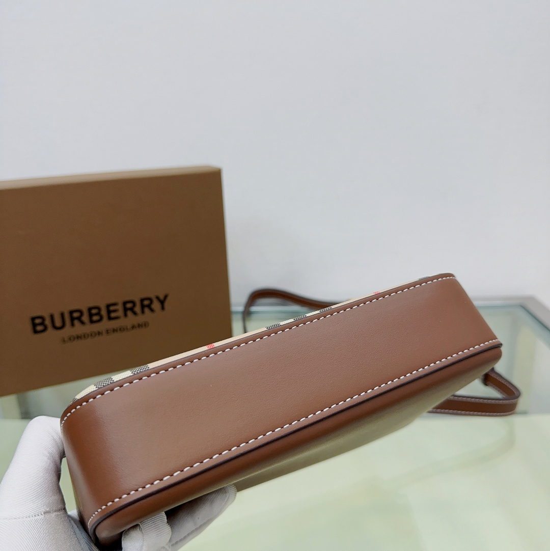 Burberry 0080