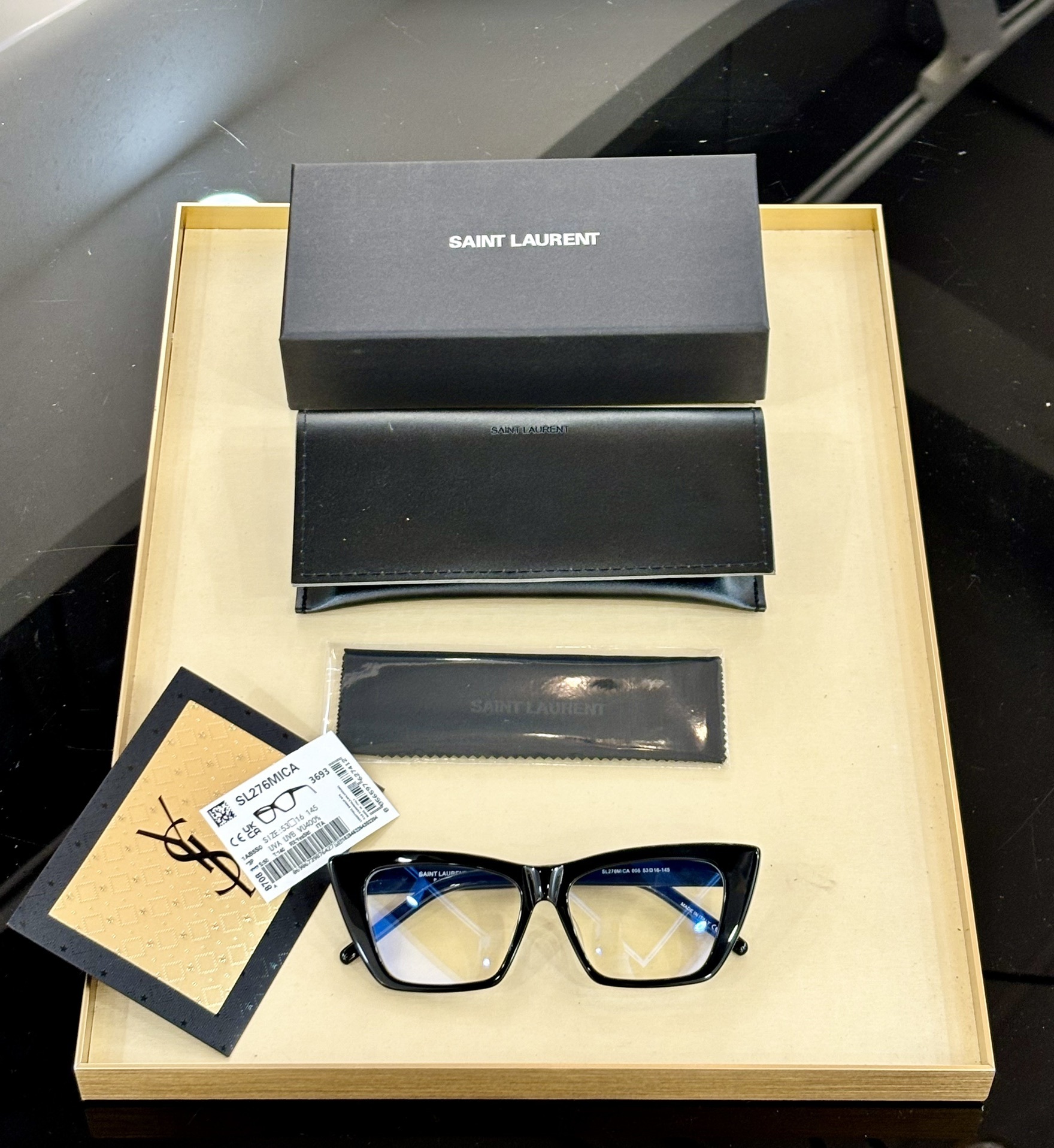SAINTLAURENT 0046