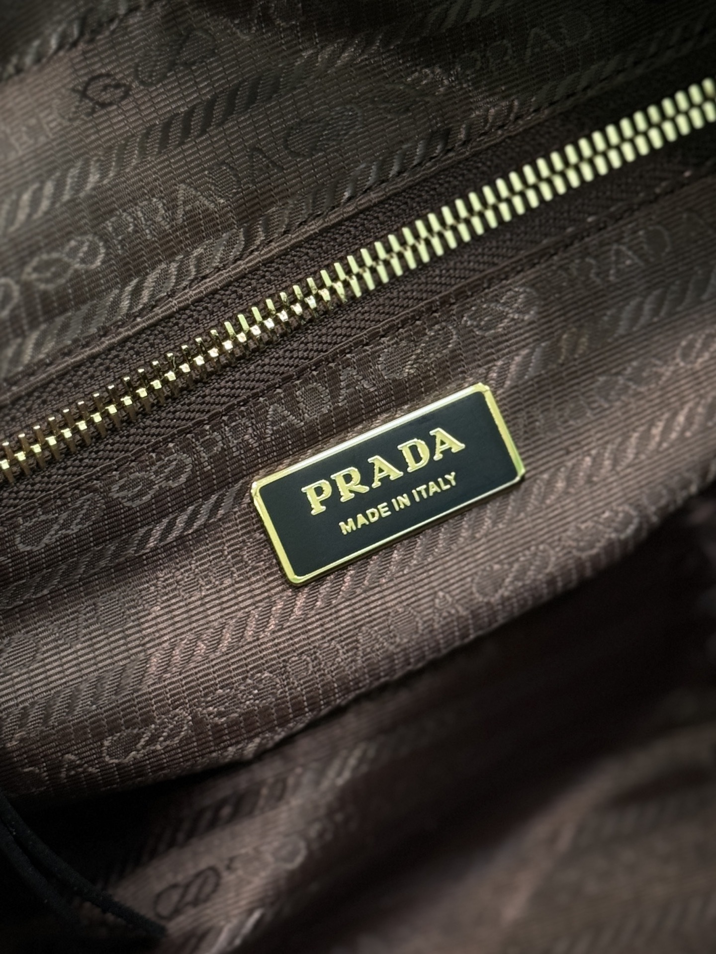 PRADA 0102