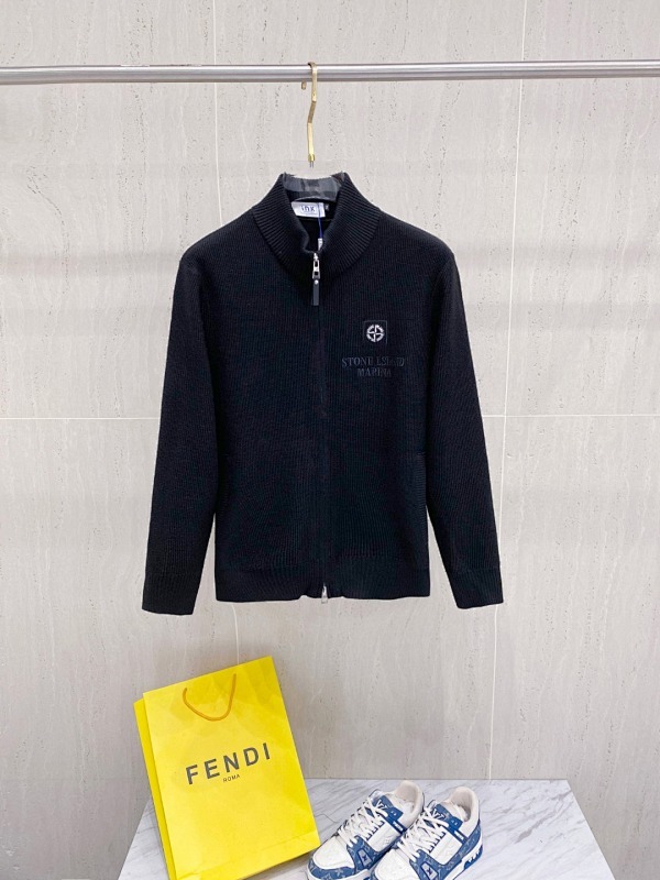 STONE ISLAND 0035