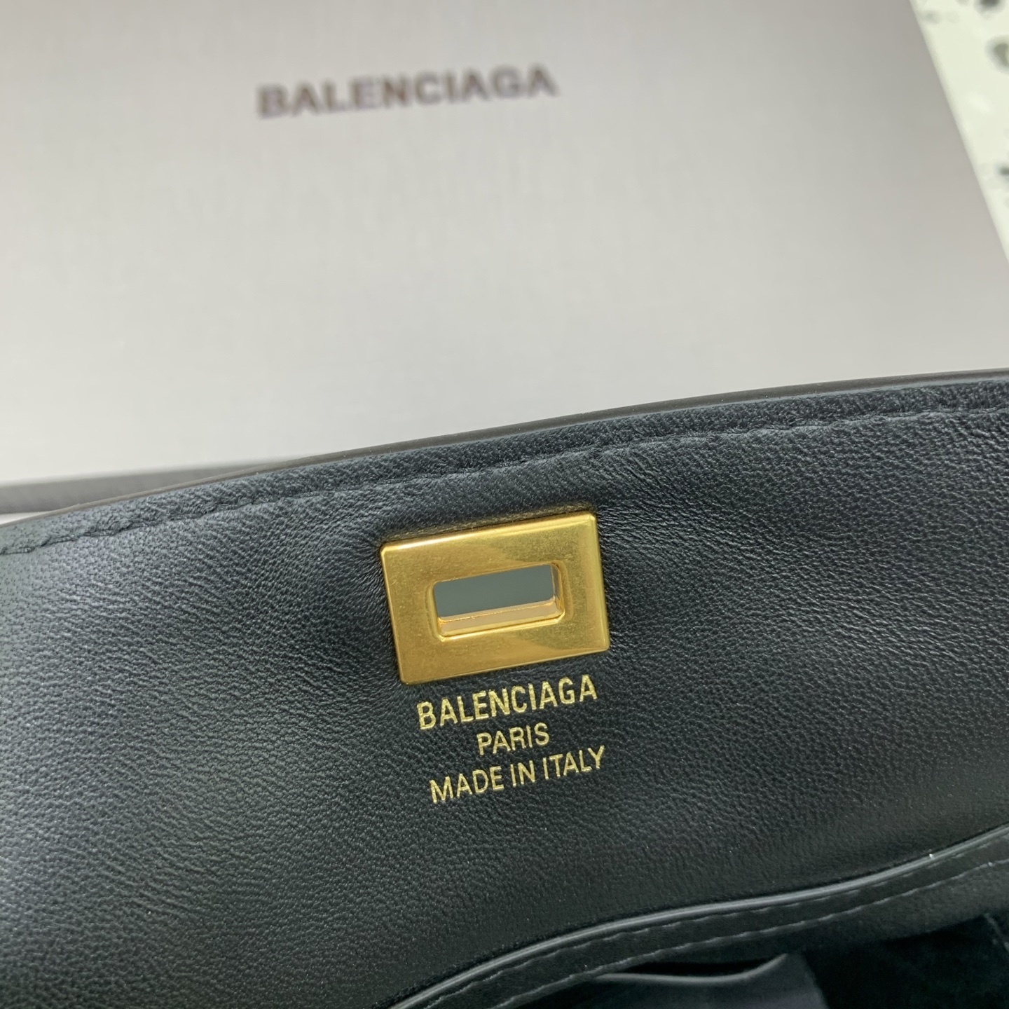 Balenciaga 0040
