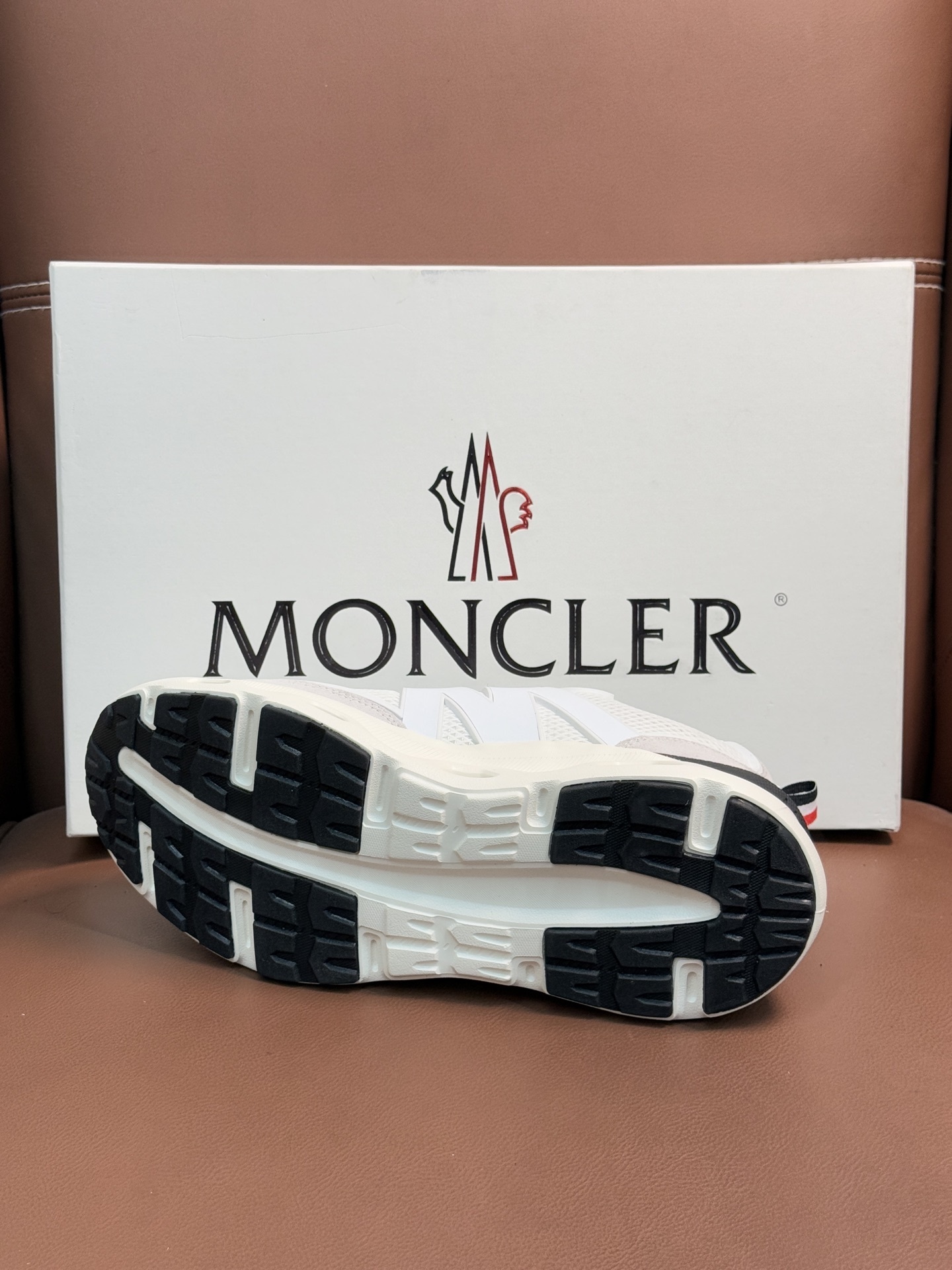 MONCLER 0050