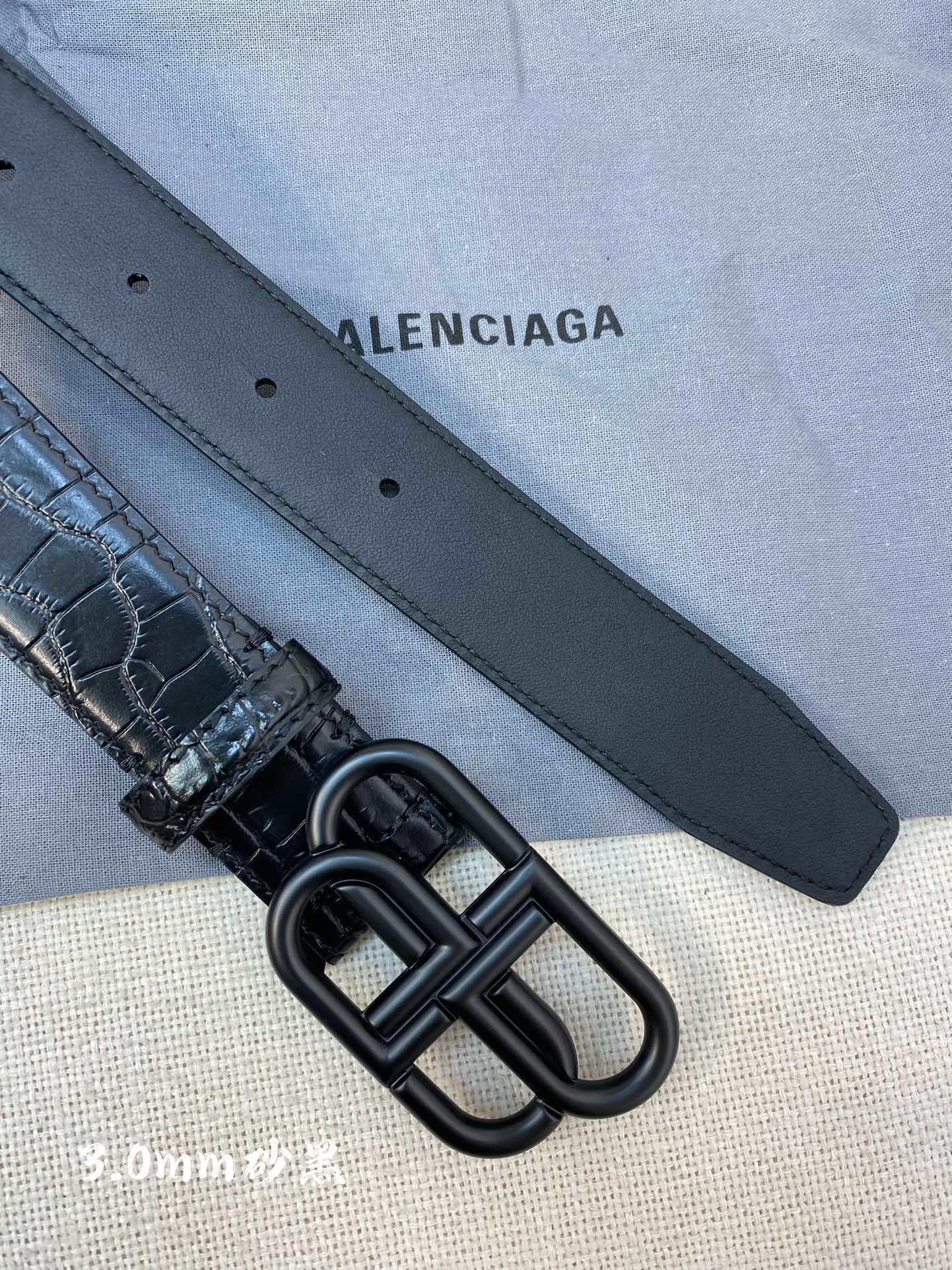 Balenciaga 003