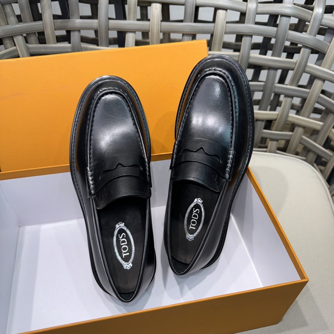TOD'S 0068
